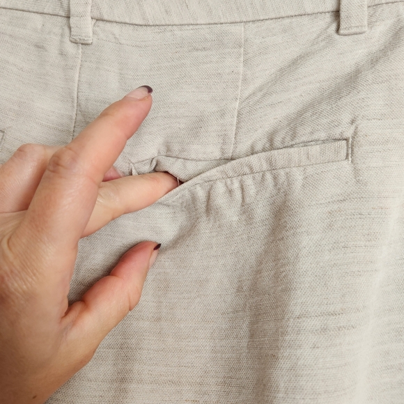 SOLD Aritzia Wilfred Neutral Tan "Effortless Pant" Linen Blend Cropped Size 2 - Picture 12 of 16